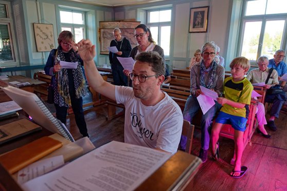 Singen mit Organist Thomas Haubrich