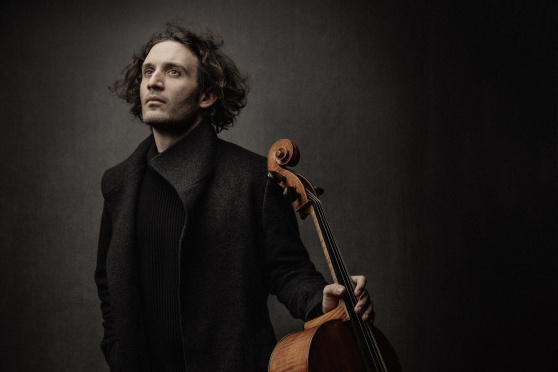 Nicolas Altstaedt - scordatura