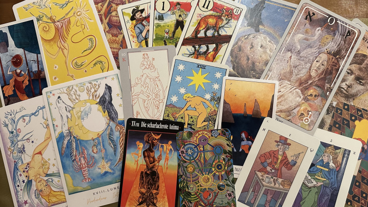 TAROT-Connect: Dinner mit Tarot & Fun