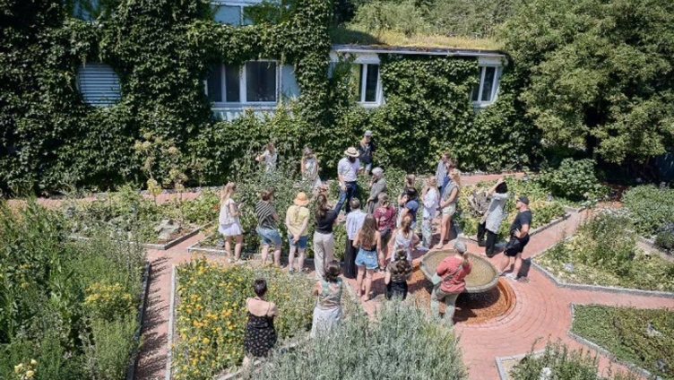 Führung: Ceres Produktion – Von der Heilpflanze zur ganzheitlichen Arznei