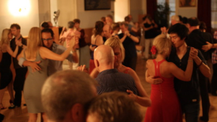 mermelstein.tango: Themen Block "Verzierungen & Eleganz"
