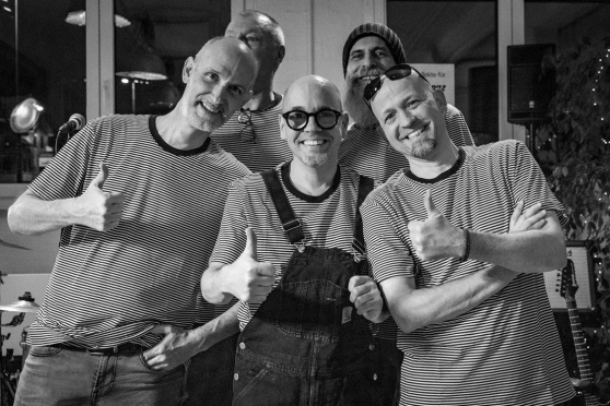 Silveradoz Cover Band