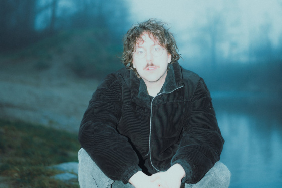 thinking about futures at midnight - Tobias Rüetschi
