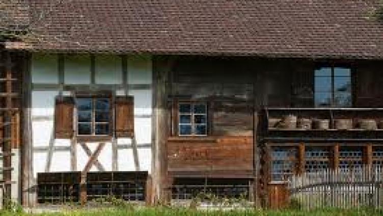 Bohlenständerhaus Amriswil-Schrofen