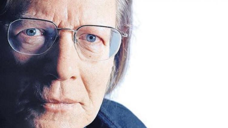 Klaus Koenig bleibt dem Jazz treu