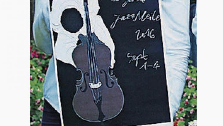 Schülerin entwirft Logo für T-Shirt der Jazzmeile