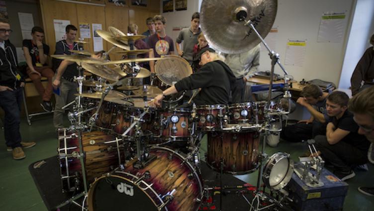 Feine Hiebe und harte Schläge