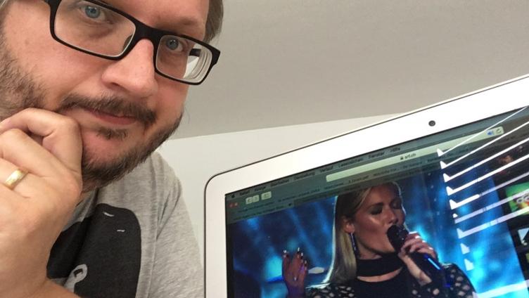 Eine Fischerin am Bodensee