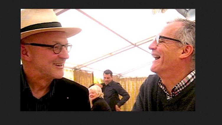 See-Burgtheater: Volles Zelt für Glaubensfragen