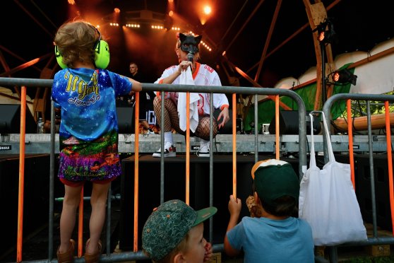 Tag und Nacht feiern im Murg-Auen-Park