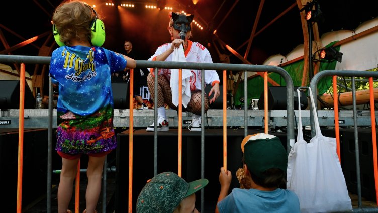 Tag und Nacht feiern im Murg-Auen-Park